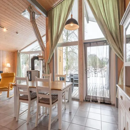 Mit Sauna Im Mirow Hébergement de vacances *