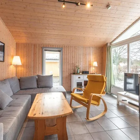 Mit Sauna Im Mirow Σπίτι διακοπών
